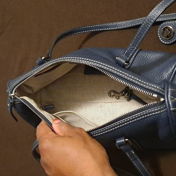 Handbag - Picture 4 of 6